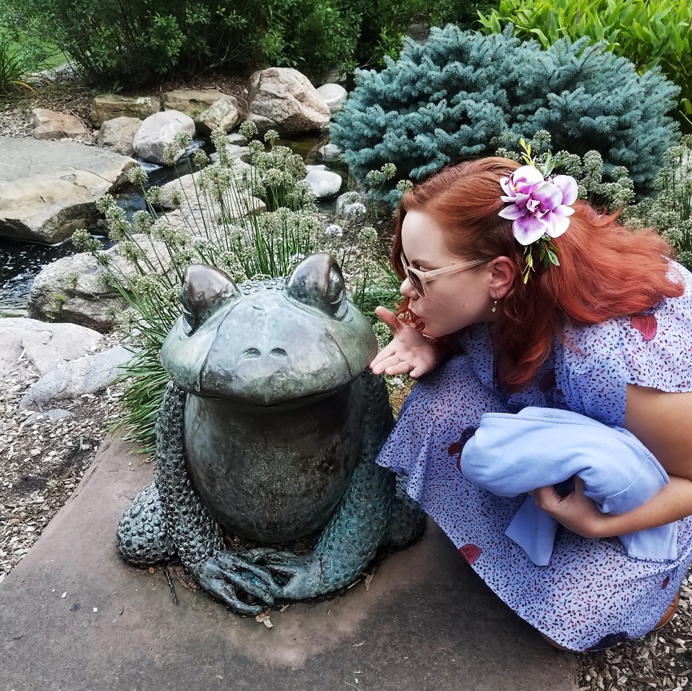 Custom Floral Accessories Mystery Bundle - Picture 12 of 16